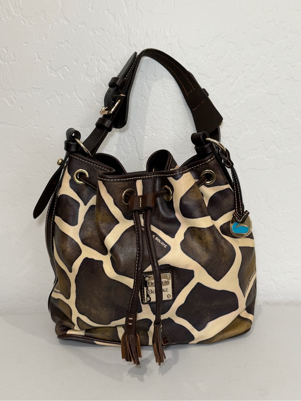 Vintage Dooney & Bourke Serengeti Giraffe Print Bucket Bag
